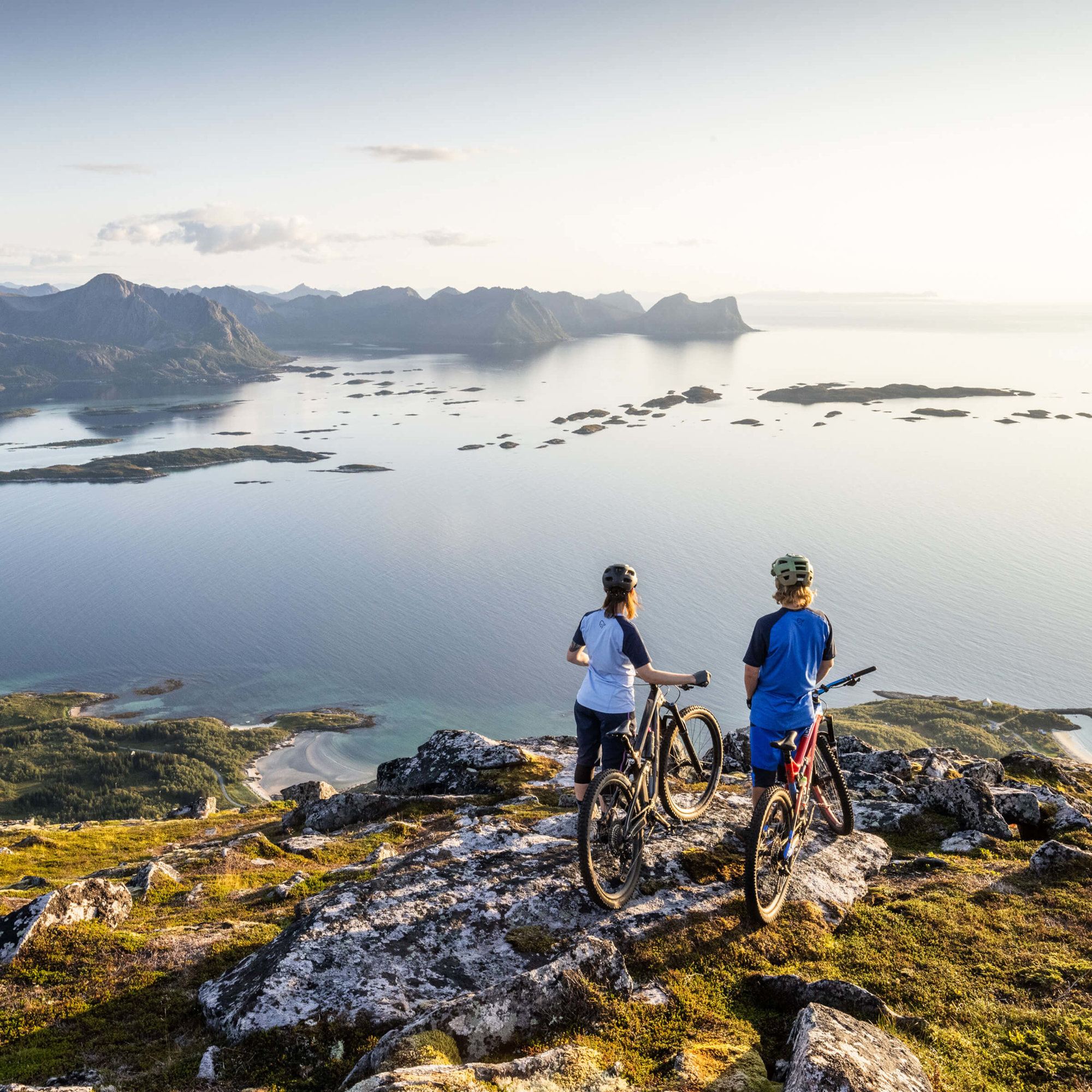 SS22-fjørå-senja@ChrisHolter-0M4A6492