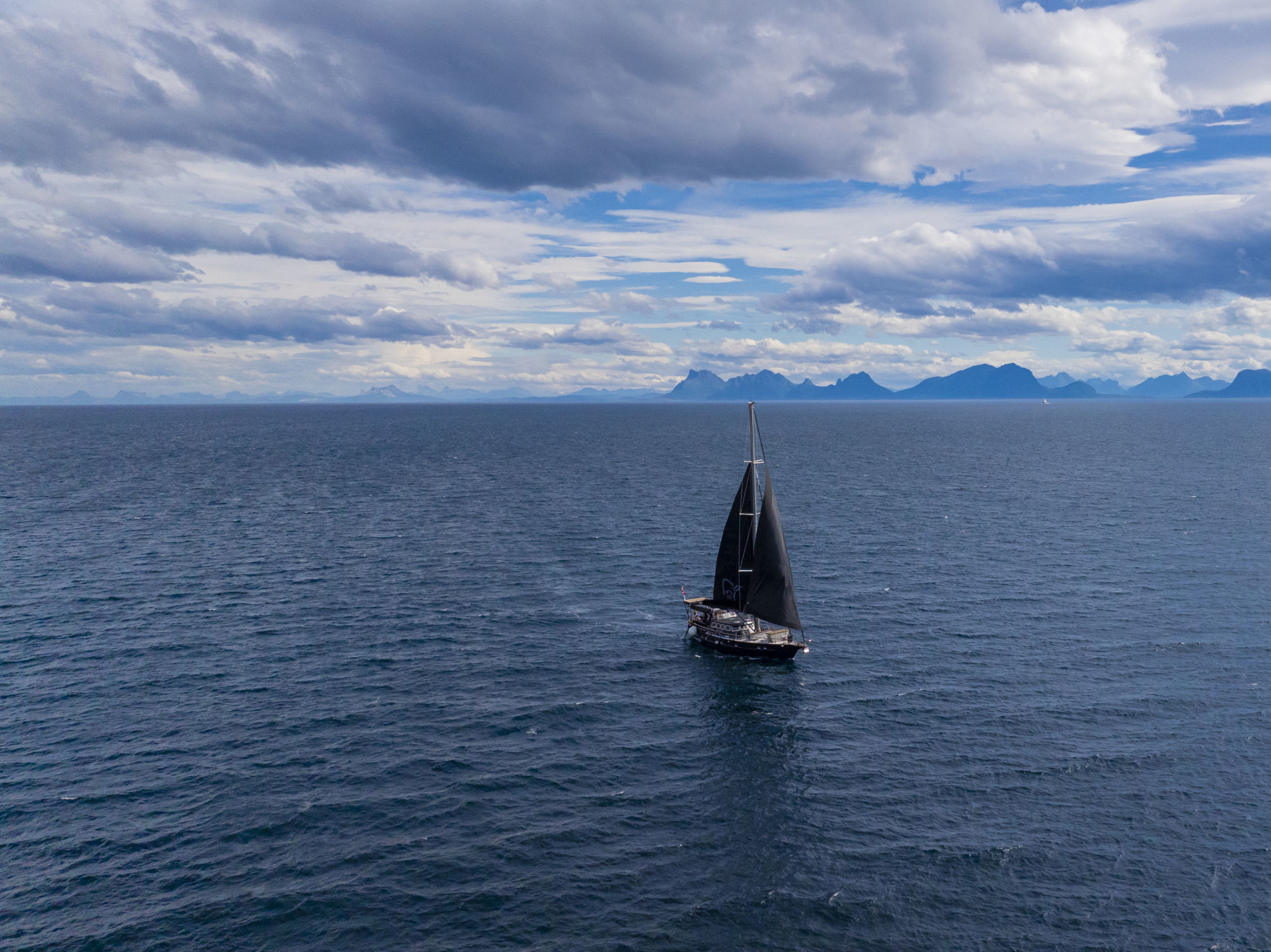 default_9708-ss26-varg-summerdji-0994